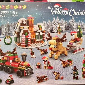 1235 PCS— Christmas Building Block Set with 28- Models